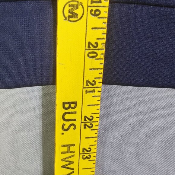 Under Armour zip neck pullover / sweatshirt youth boy size M purplish blue - Picture 9 of 10